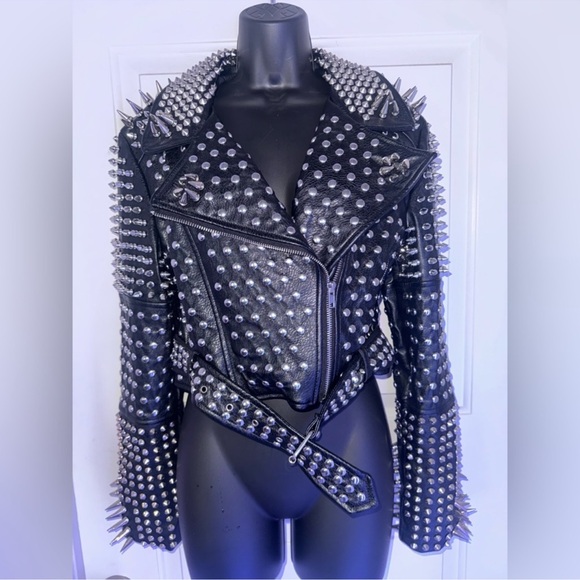 AKIRA Spiked Black Faux Leather Jacket. Size s - Picture 4 of 8